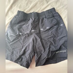 Columbia Omni shade shorts youth medium 10/12